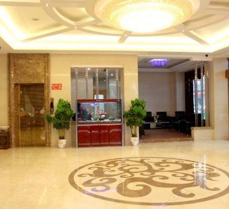 Ji Xiang Hotel Yiwu  Exteriör bild
