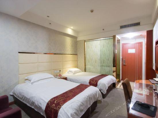 Ji Xiang Hotel Yiwu  Exteriör bild